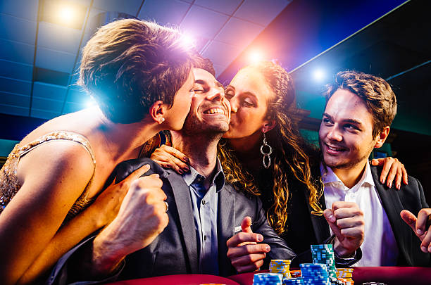 Hood vs Wolf slot game interface on me355 apk